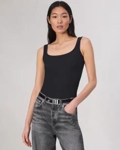 Essential Rib Scoop Tank