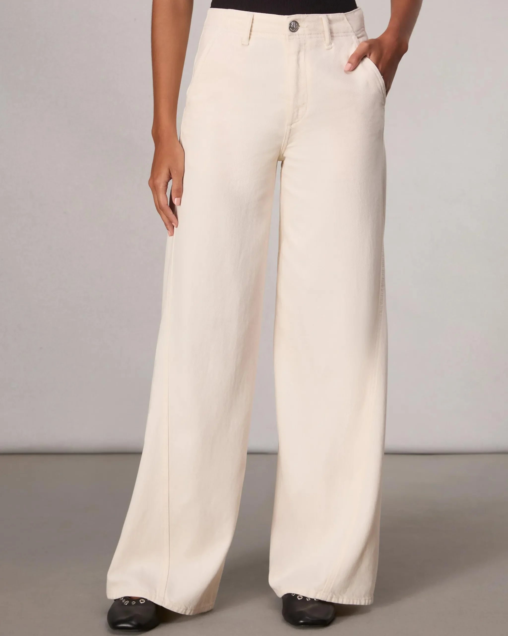 Featherweight Wide-Leg Sofie Jean