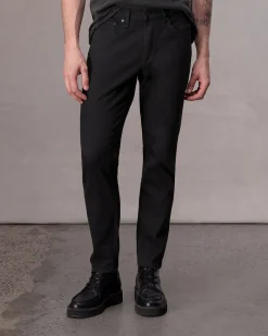 Fit 3 Athletic Fit Jean