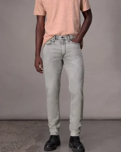 Fit 3 Athletic Fit Jean