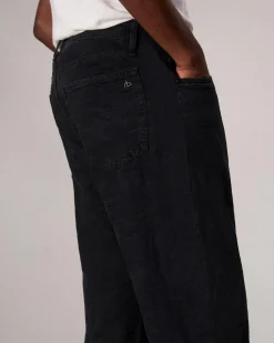 Fit 4 Straight Fit Jean