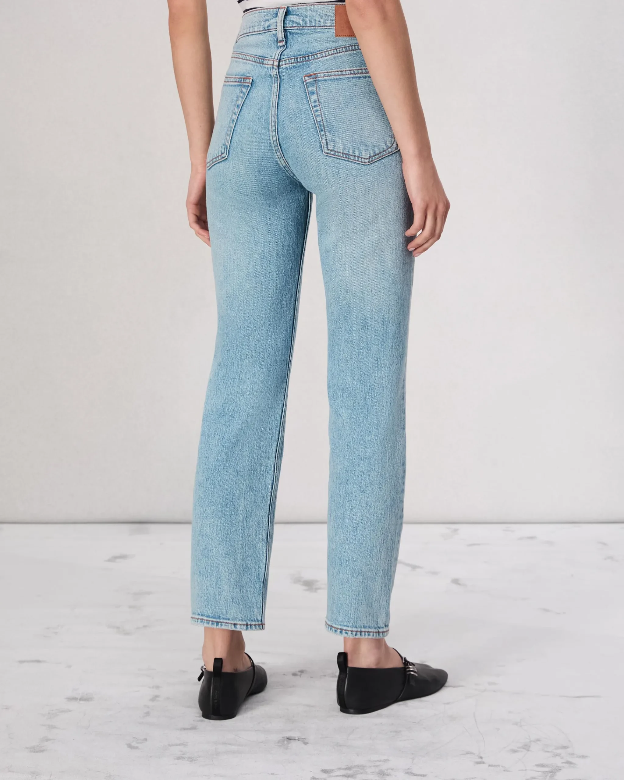 Harlow Ankle Straight Jean