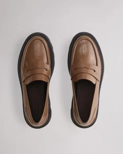 Quinn Leather Loafer