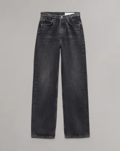 Shea Relaxed Straight Jean