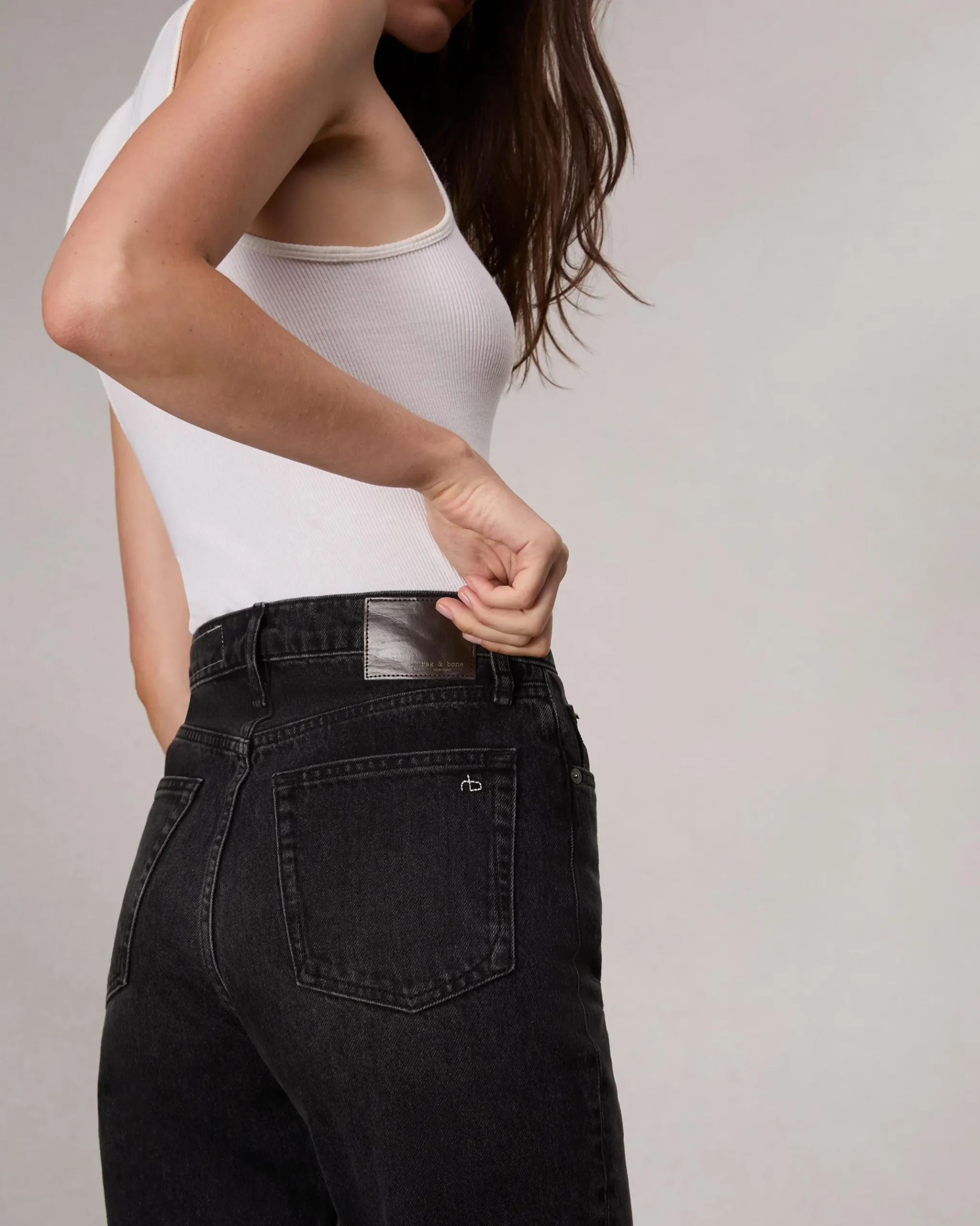 Shea Relaxed Straight Jean