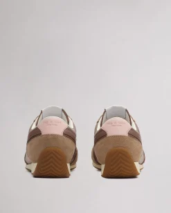 Slim Retro Runner Sneaker