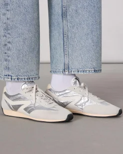 Slim Retro Runner Sneaker