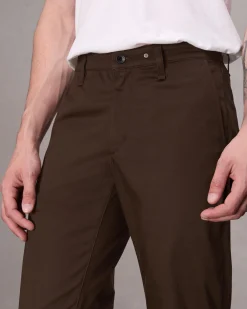 Standard Chino Pant
